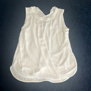 41 Hawthorne White Sleeveless Blouse